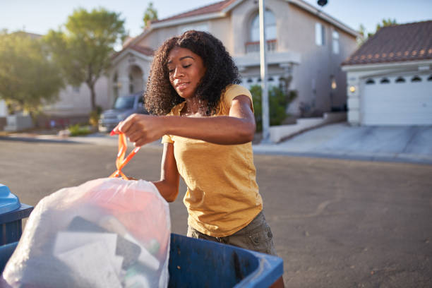 Best Construction Debris Removal  in Kingsburg, CA