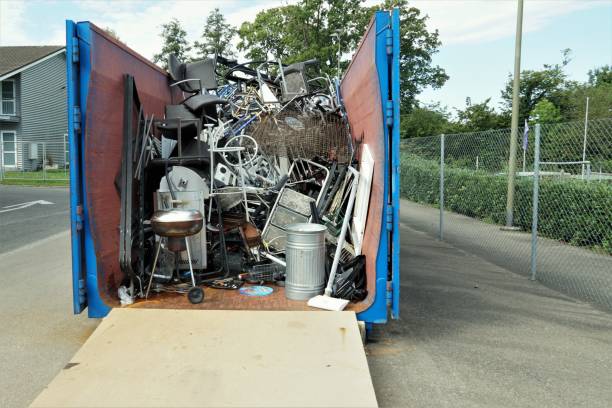 Best Professional Junk Removal  in Kingsburg, CA