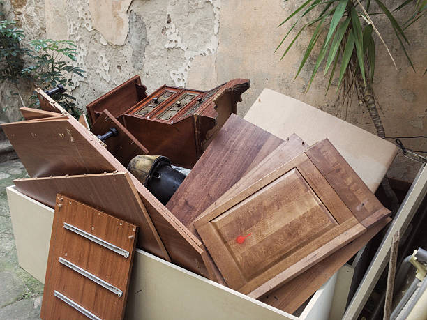 Best Commercial Junk Removal  in Kingsburg, CA